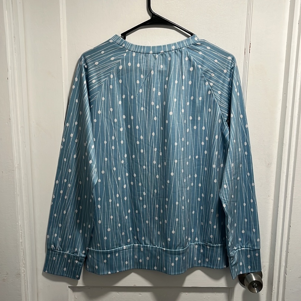 NWT NORACORA Top - Picture 4 of 11